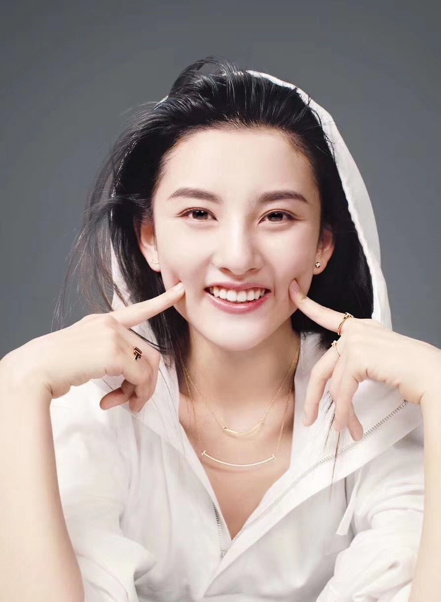 Tiffany & Co. Tiffany&Co. T 系列Smile 项链 纯银