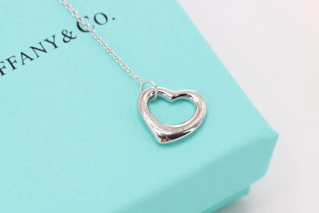 Tiffany & Co. Tiffany &Co.大小爱心针扣项链