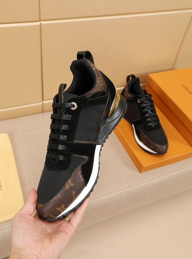 Louis Vuitton Men’s/Women’s Couple Sneaker, Waterproof Fabric, Comfortable Insole 7 a1586529372779 6571