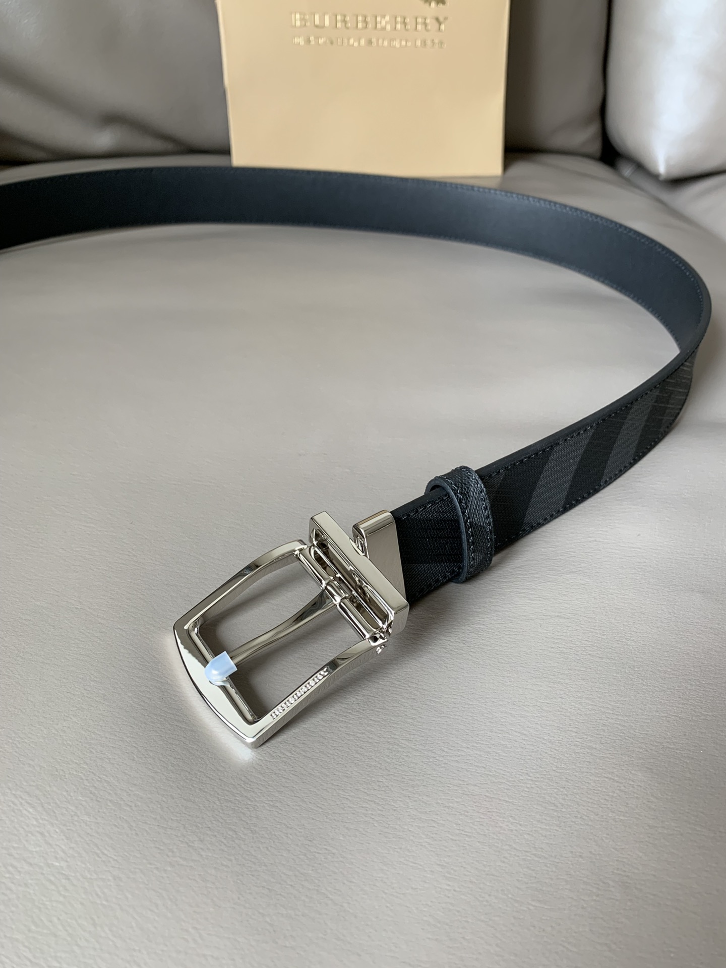 BURBERRY巴宝莉专柜同款vintage格纹拼皮双面用腰带宽3.5cm旋转五金扣环镌刻Burberr