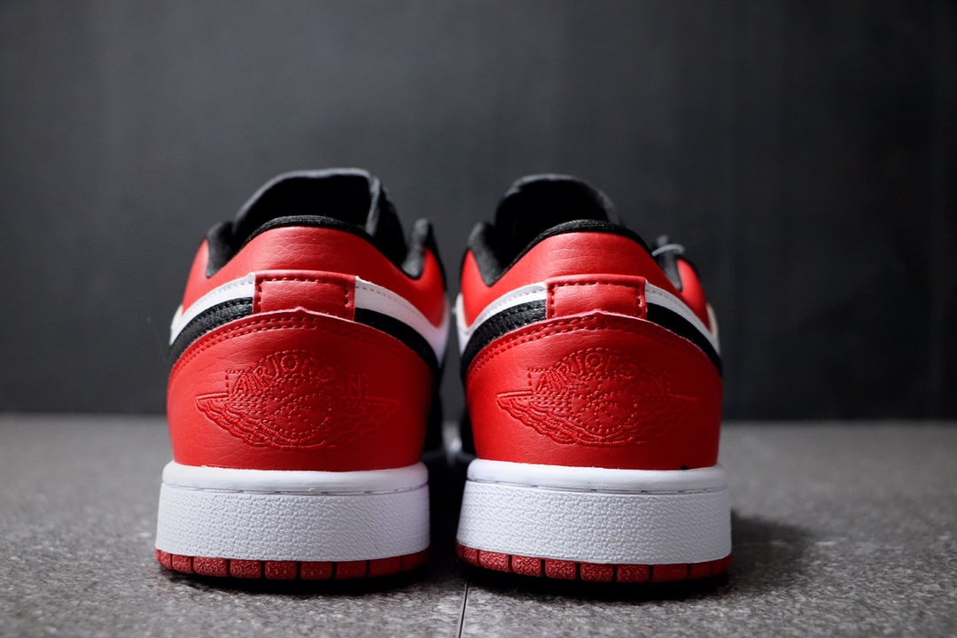 140耐克 Nike Air Jordan 1 Low AJ1 乔1 低帮潮流缓震运动休闲板鞋 553560-116