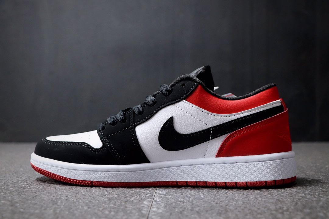 140耐克 Nike Air Jordan 1 Low AJ1 乔1 低帮潮流缓震运动休闲板鞋 553560-116