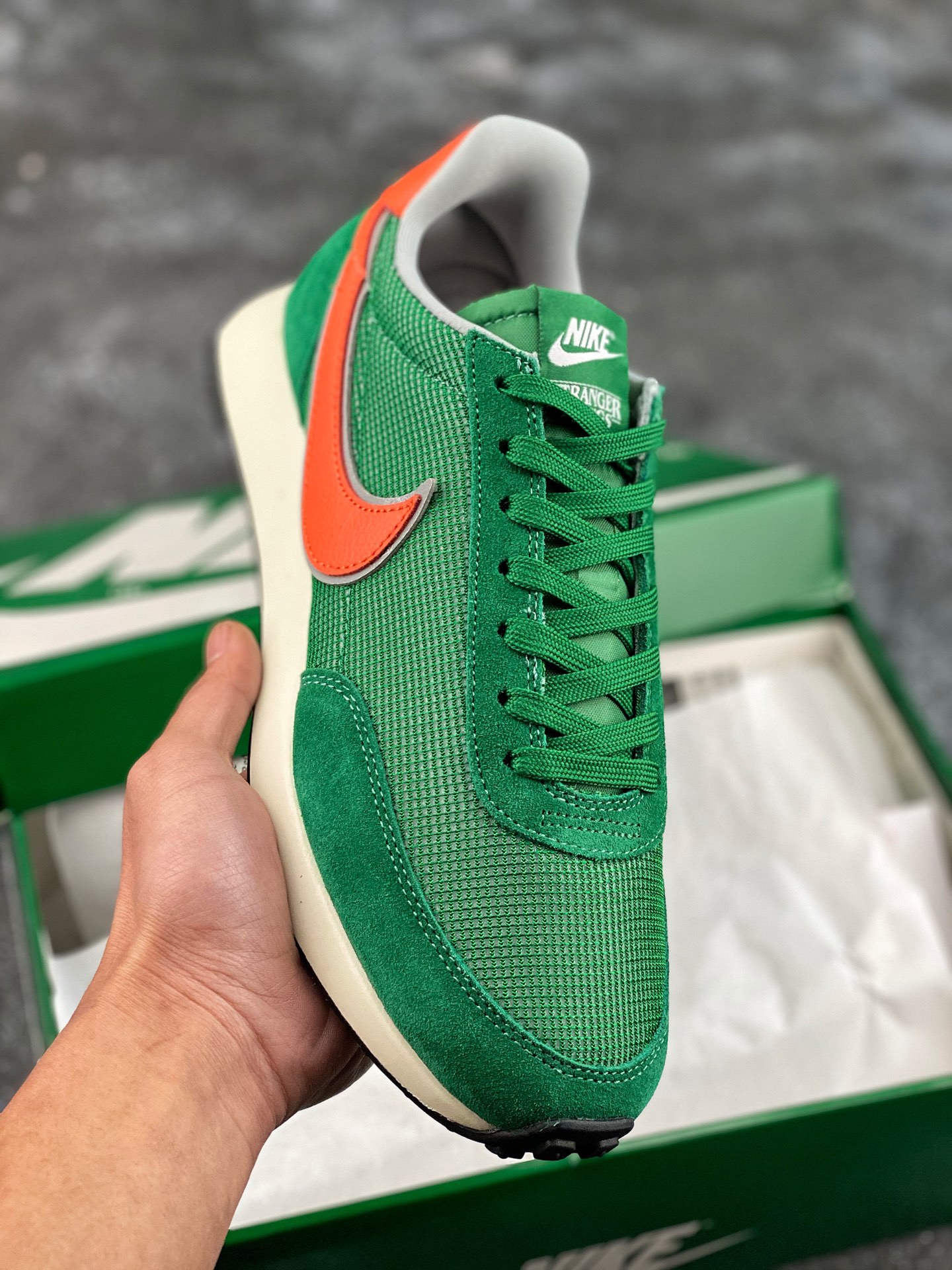 耐克华夫系列stranger Things X Nike Air Tailwind 79 Hawkins High 怪奇物语联名复古低帮跑步鞋华夫新款联名冠希哥同款货号 Bq5878 001 Bv7930 400 Cj6108 300 码数 36 36 5 37 5 38 38 5 39 40 40 40 5 41 42 42 5 43 44 莆鞋网 莆田鞋 莆田安福 电商城市场 商贸城