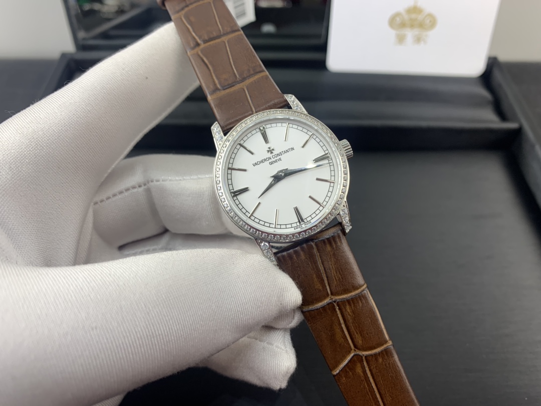 Vacheron Constantin 皇家 江诗丹顿传袭系列女款腕表