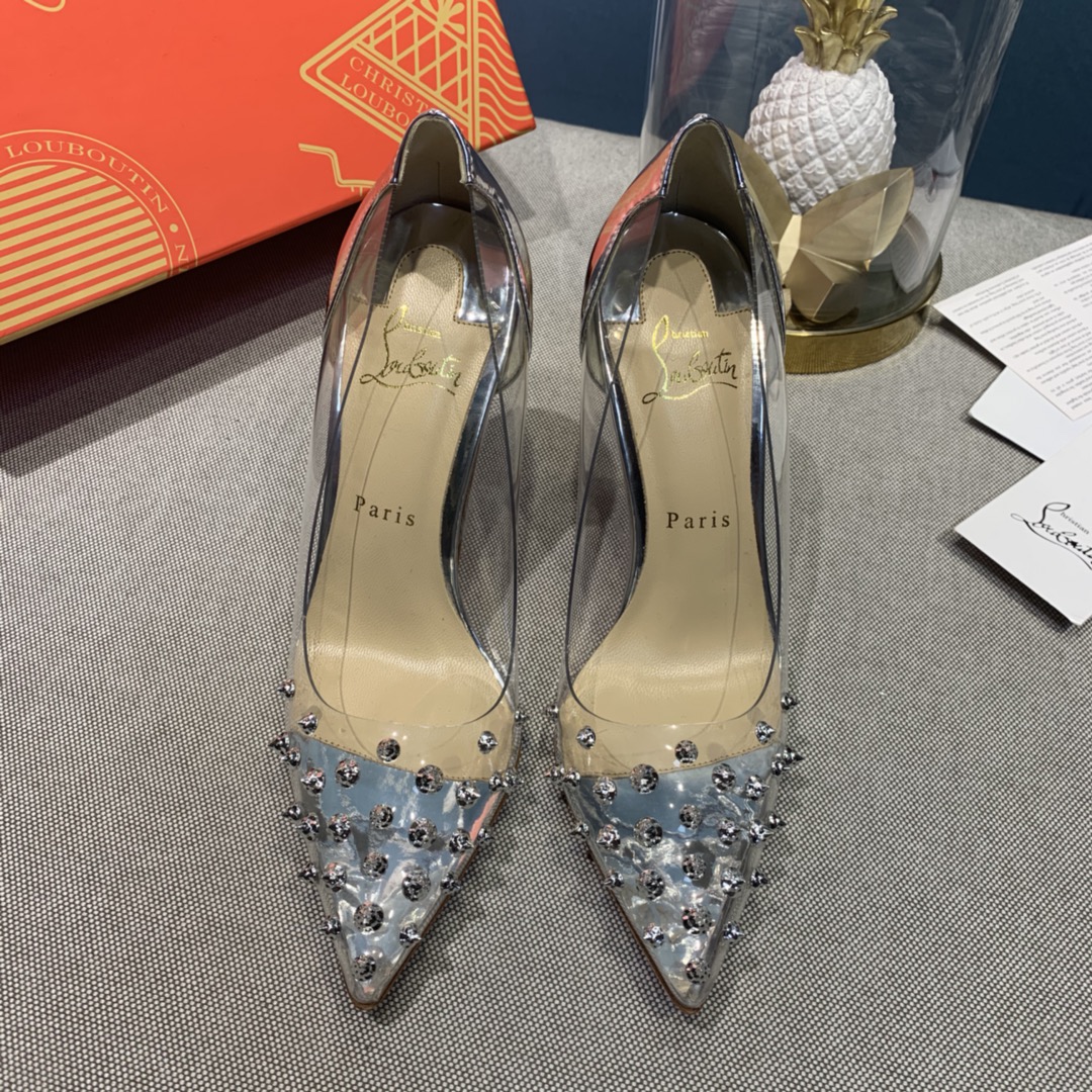 NO:224961,◣Film nail series◢Film nail (mirror silver - custom made without return or replacement) [Material] Original imported film The heels are exclusive mold opening material is alloy steel The inner lining is made of Italian imported mixed sheepskin inner lining Original Italian imported AR1 top leather sole There are all prices in the market, we believe in quality and trust customers with taste. Number of codes 34-35-35.5-36-36.5-37-37.5-38-39-40-41-42 Heels high flat sole/6.5cm.8.5cm.10CM Color mirror gold. Mirror silver. Black patent leather, single shoes, christian louboutin, sheepskin, Leather soles19860909◣胶片钉系列◢  胶片钉（镜面银——定做不退不换）【材质】 原版进口胶片 跟独家开模材料是合金钢 内里采用意大利进口混种羊皮内里 原版意大利进口AR1顶级真皮大底 市场各种价格都有,我们相信品质得力量 更相信有品味的客户 码数34-35-35.5-36-36.5-37-37.5-38-39-40-41-42 跟高平底/6.5cm.8.5cm.10CM 颜色镜面金.镜面银.黑漆皮,单鞋,christian louboutin,sheepskin,Leather soles,Women's Shoes