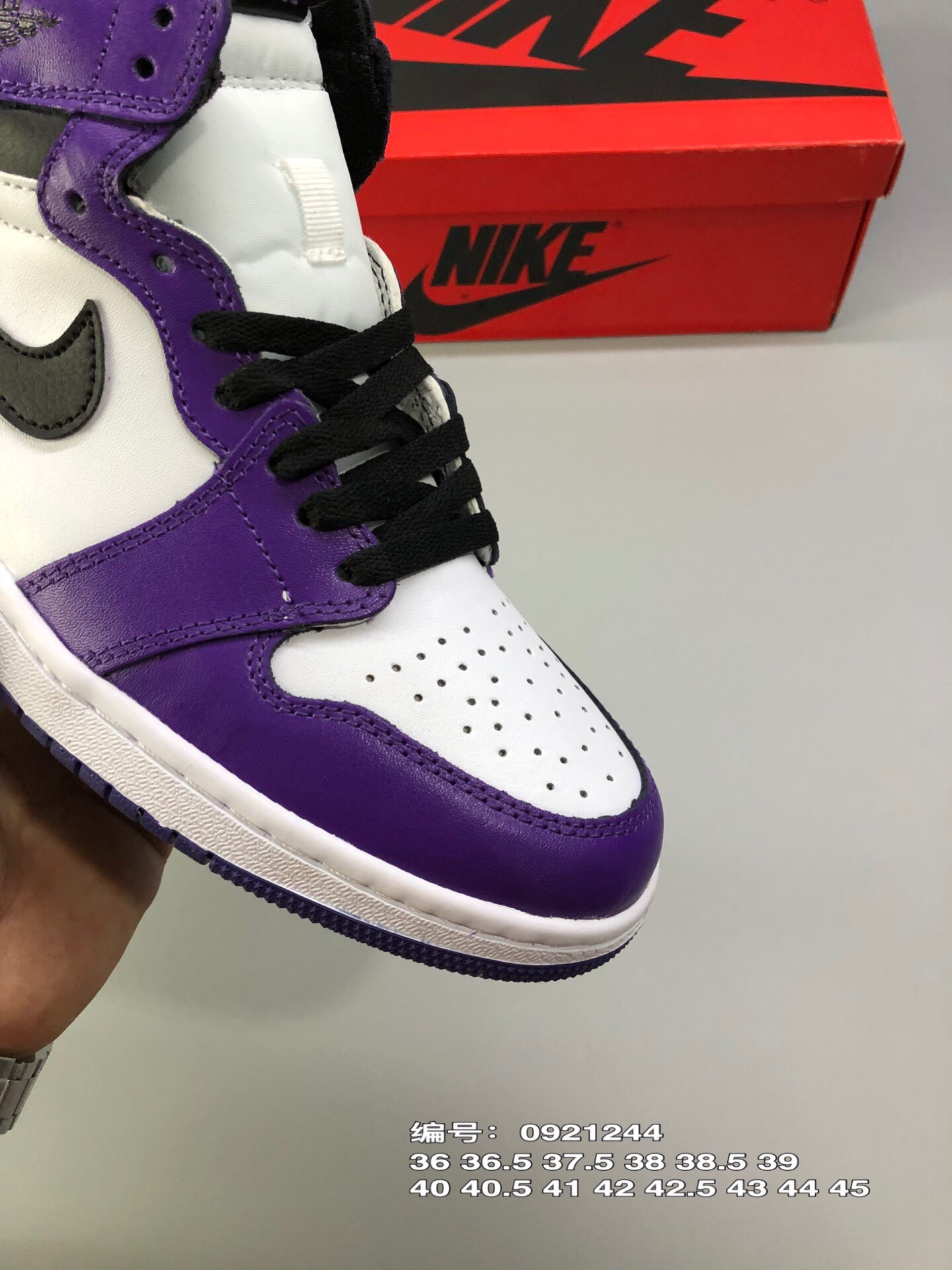 130 AJ乔丹AIR JORDAN 1 Mid AJ1高帮篮球鞋