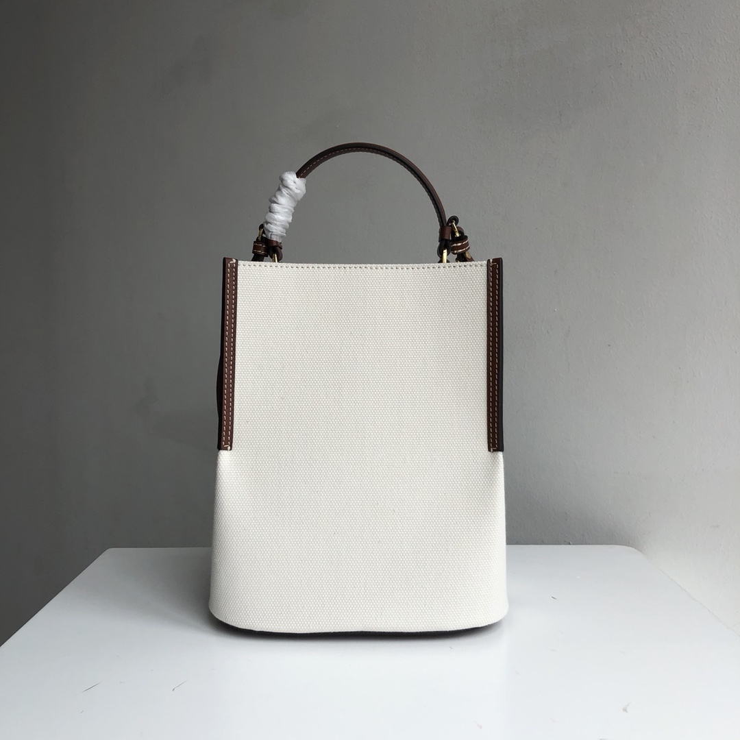 Burberry Equestrian-Inspired Cotton Canvas Bucket Bag with Pouch - Compact Design 5 i1586583743 8744 3