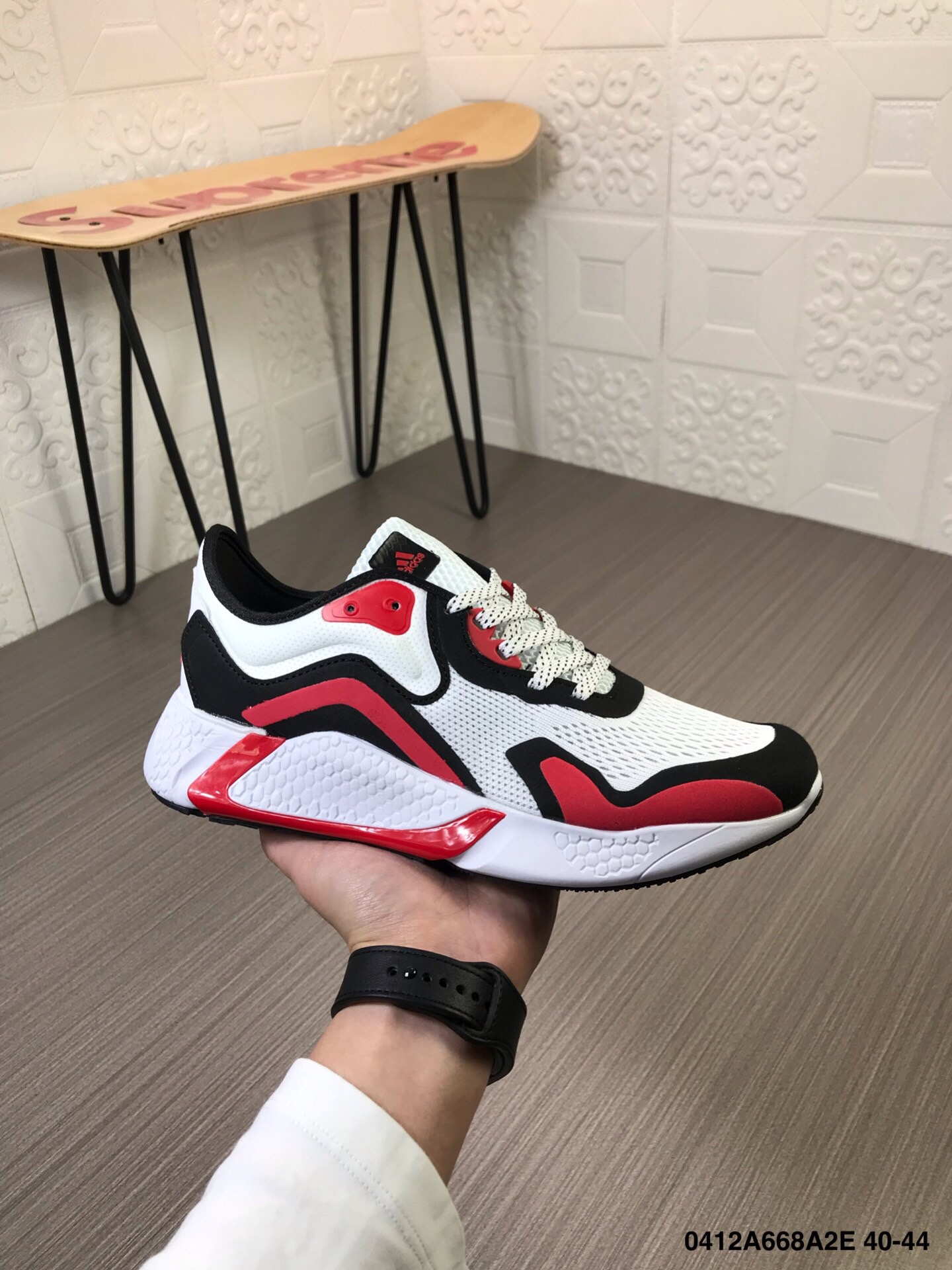 Adidas 阿迪达斯 AlphaBounce Instinct M全新阿尔法 休闲跑步鞋 弹力面网面高频科技鞋面 0412A668A2E