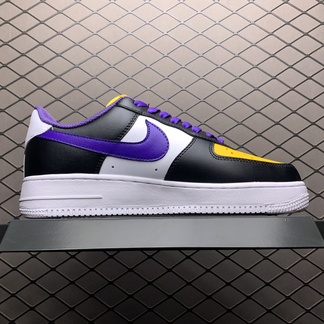 220 价格调整 Nike Air Force 1 x Kobe 科比纪念版 空军一号低帮运动休闲板鞋 KB8626-024
