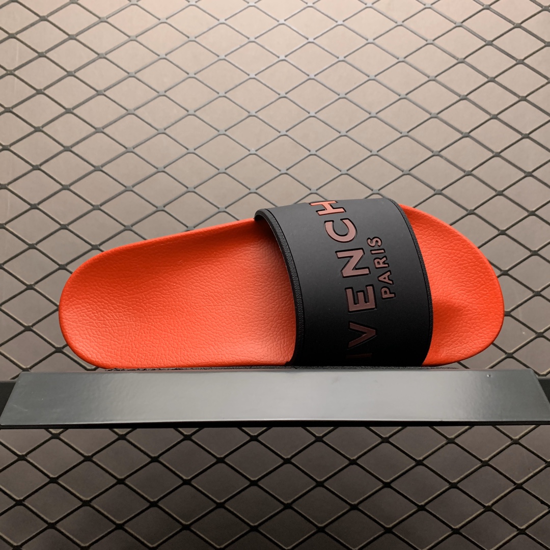 110 Givenchy 纪梵希 19ss夏季一字拖鞋 高端奢潮 网红款 经典潮流Givenchy压纹Logo 超软鞋底拖鞋 海外代购