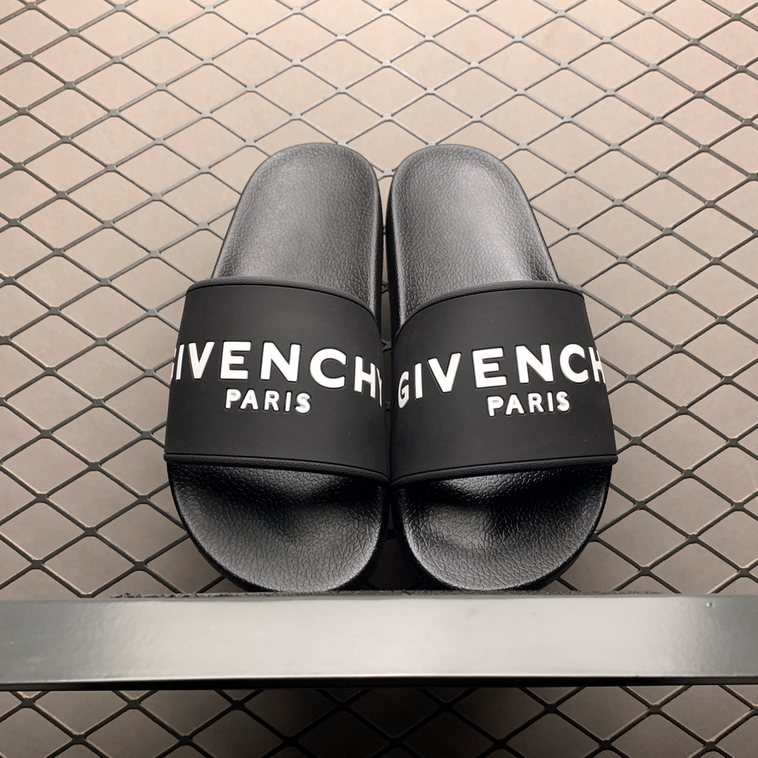 110 Givenchy 纪梵希 19ss夏季一字拖鞋 高端奢潮 网红款 经典潮流Givenchy压纹Logo 超软鞋底拖鞋 海外代购