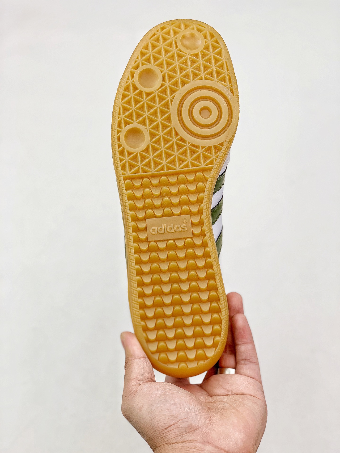 140 Adidas Samba OG 经典鞋款 Adidas 近70年的经典Samba