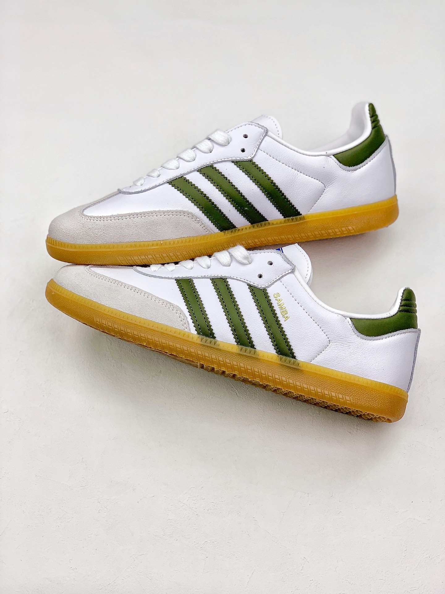140 Adidas Samba OG 经典鞋款 Adidas 近70年的经典Samba