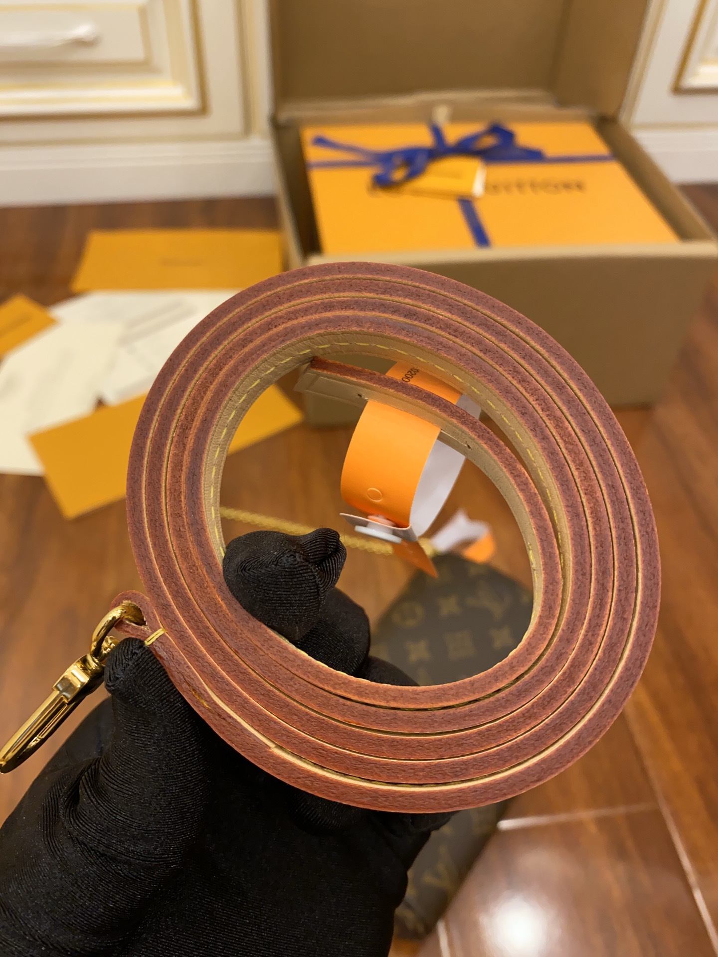 Louis Vuitton LV Favorite老花翻盖链条包单肩斜挎包M40718