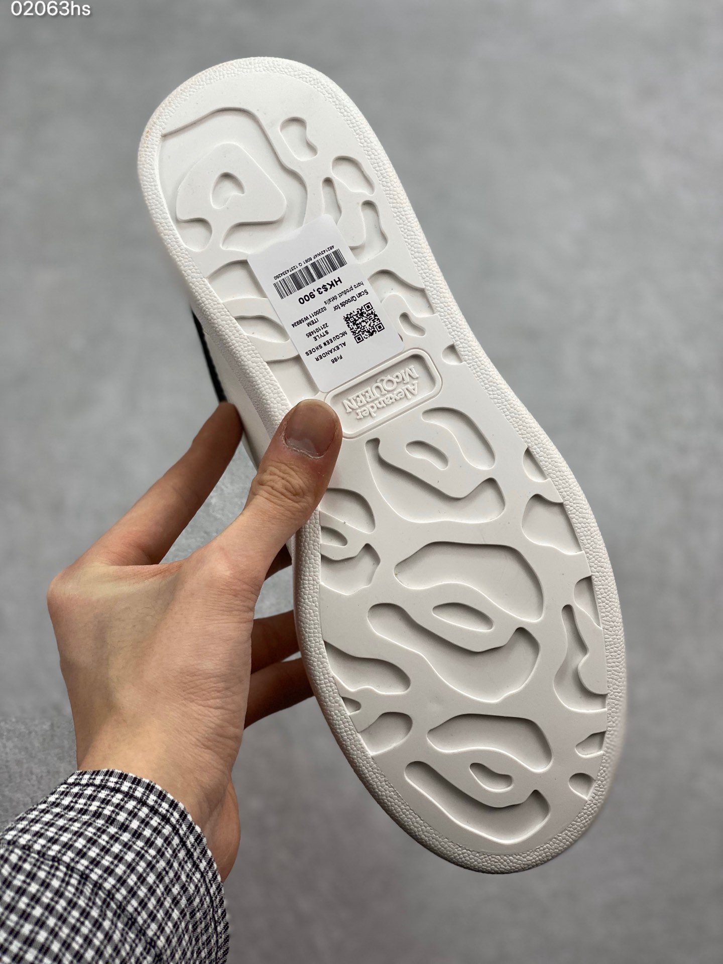 180 MuQuuen  版本多注意区分 Mcqueen 2019 风靡全球的万年款