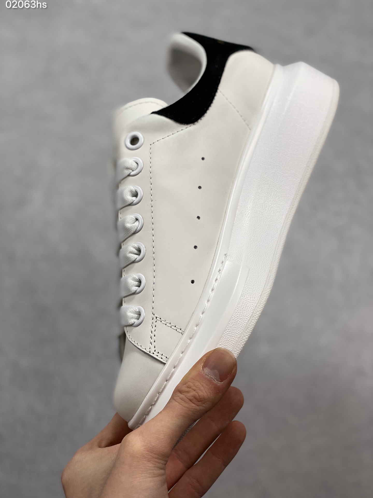 180 MuQuuen  版本多注意区分 Mcqueen 2019 风靡全球的万年款