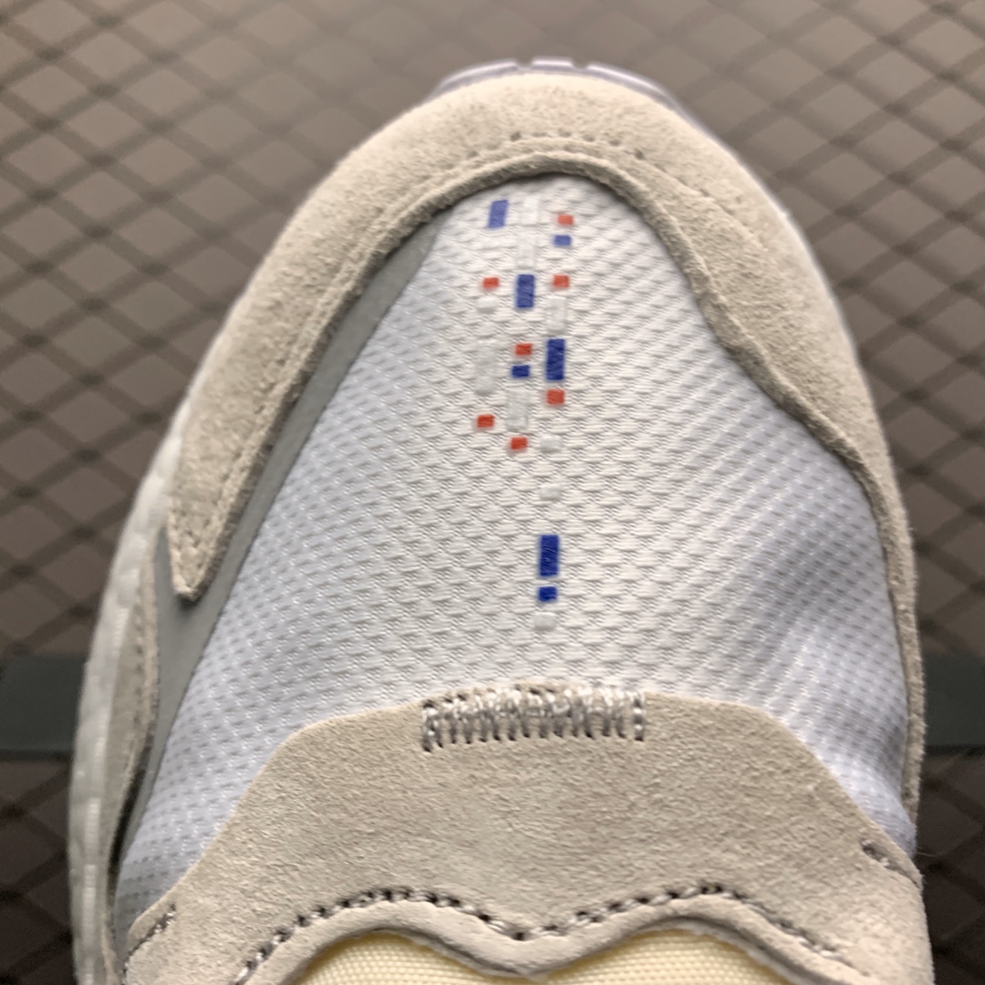 220  Adidas 阿迪达斯 Nite Jogger Boost 夜行者真爆大底复古跑鞋 FV3586