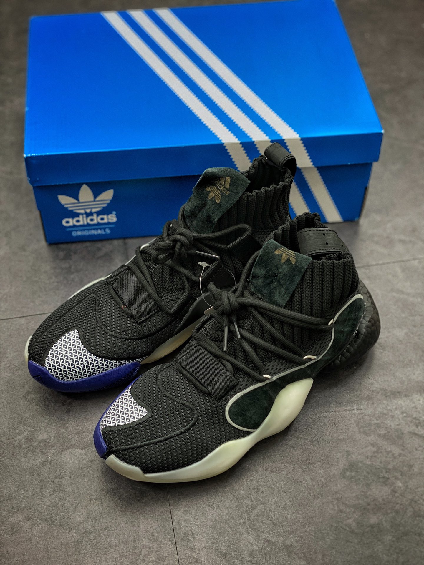 本地自取240 adidas 阿迪达斯 crazy byw 天足 高帮袜套式篮球