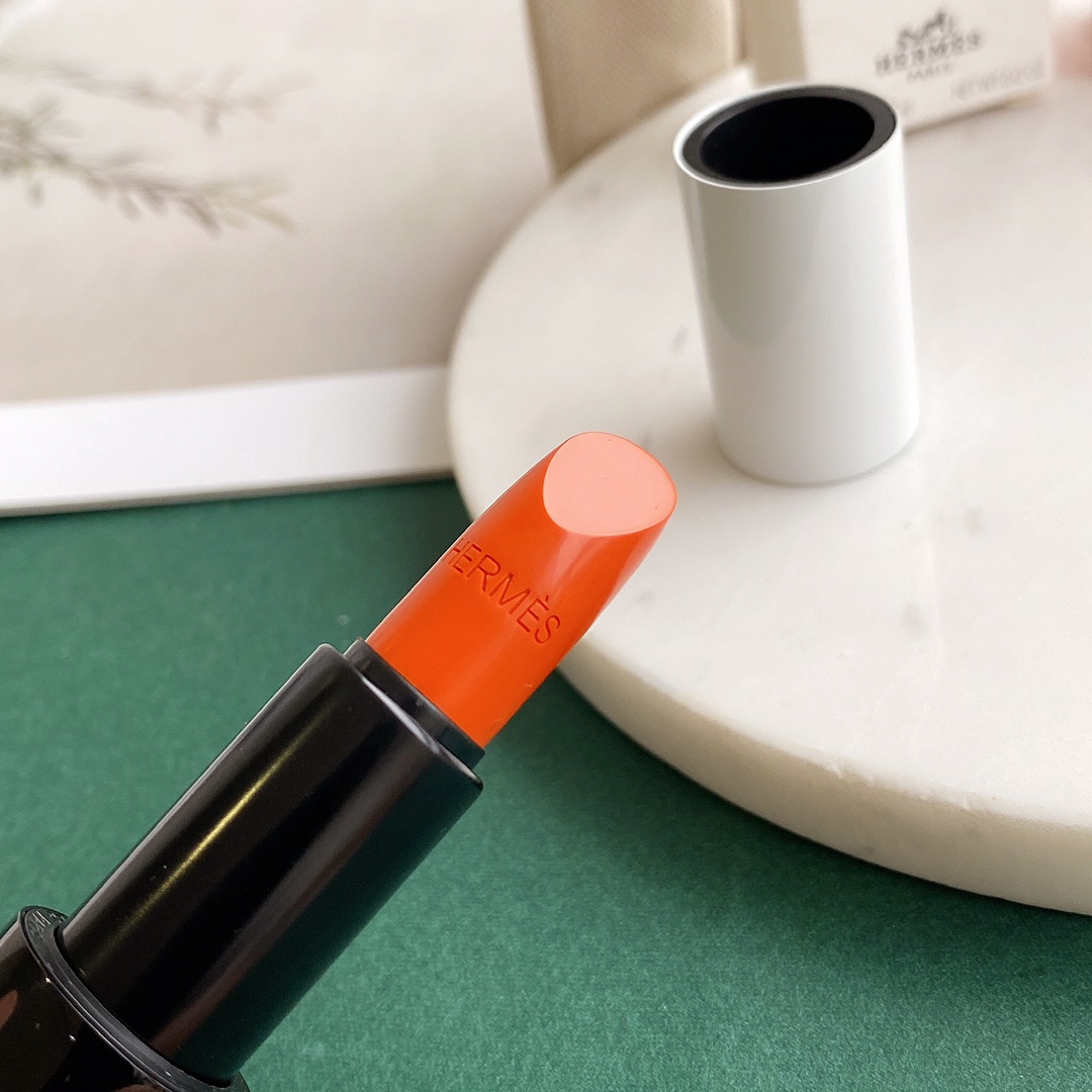 Hermès Haute Couture Couture Beauty Luxury Makeup Lipstick Foundation 3