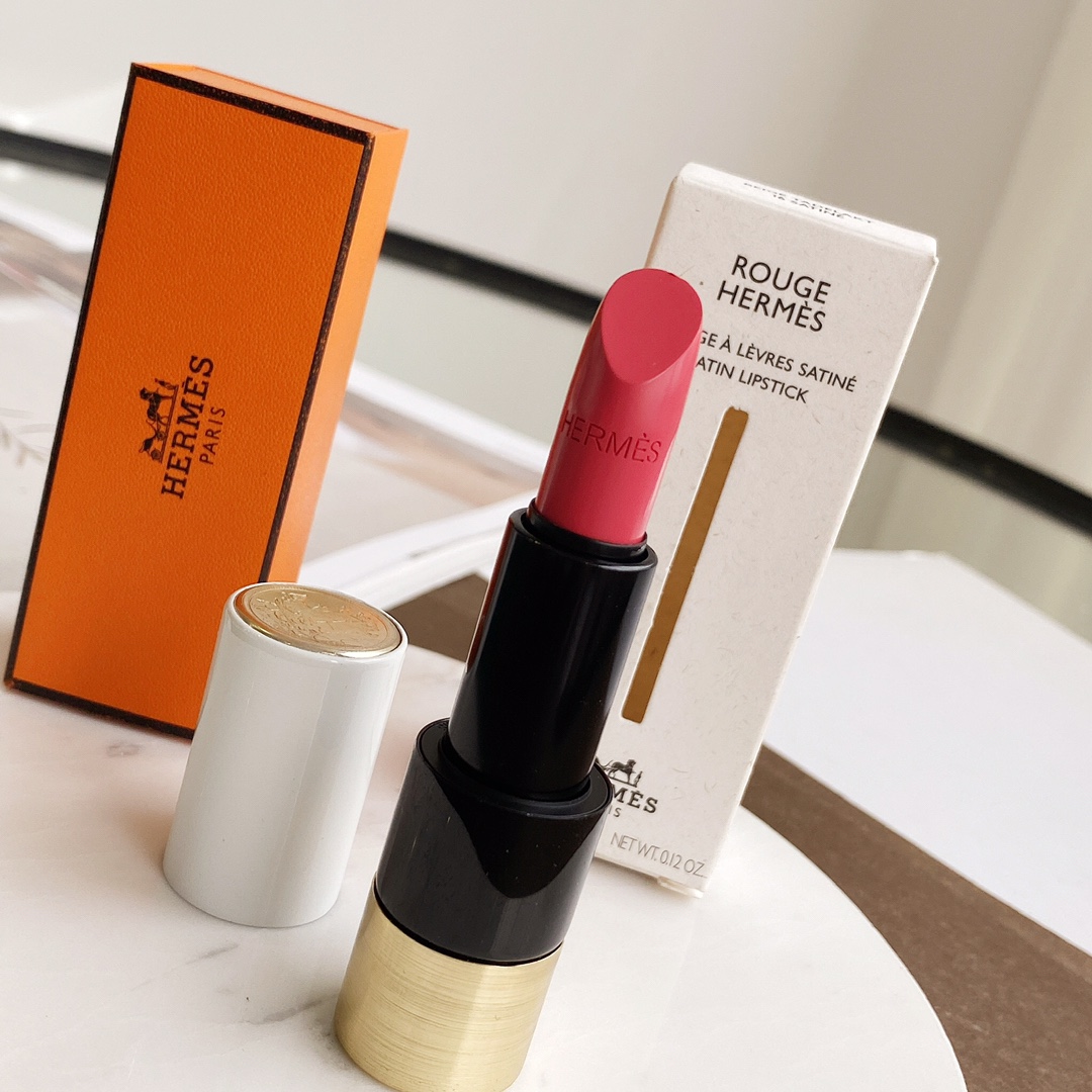 Hermès Haute Couture Couture Beauty Luxury Makeup Lipstick Foundation 3