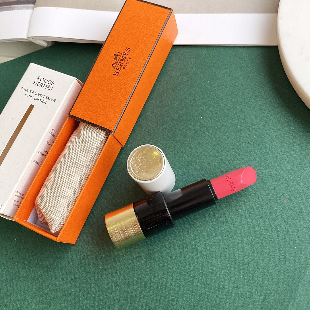 Hermès Haute Couture Couture Beauty Luxury Makeup Lipstick Foundation