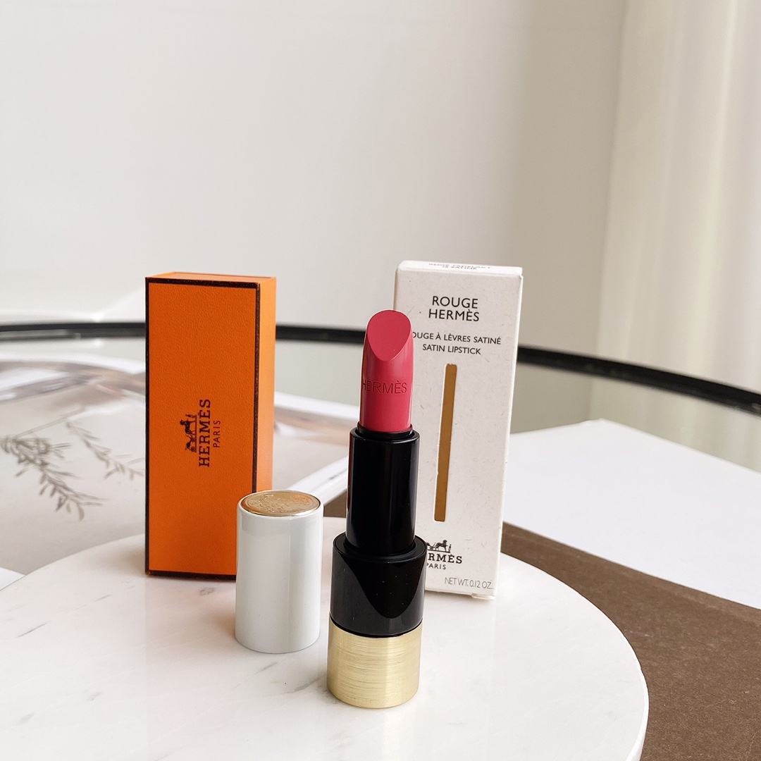Hermès Haute Couture Couture Beauty Luxury Makeup Lipstick Foundation 2