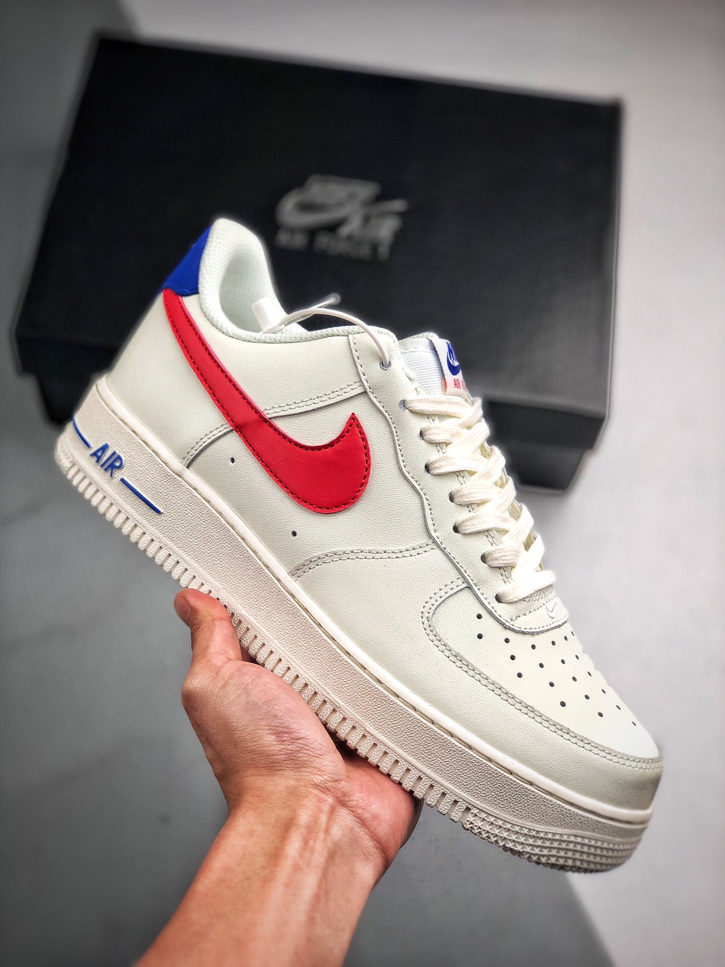 新款出货  p190 Air Force 1 '07 白红蓝 美国   315122-106 正确版本
