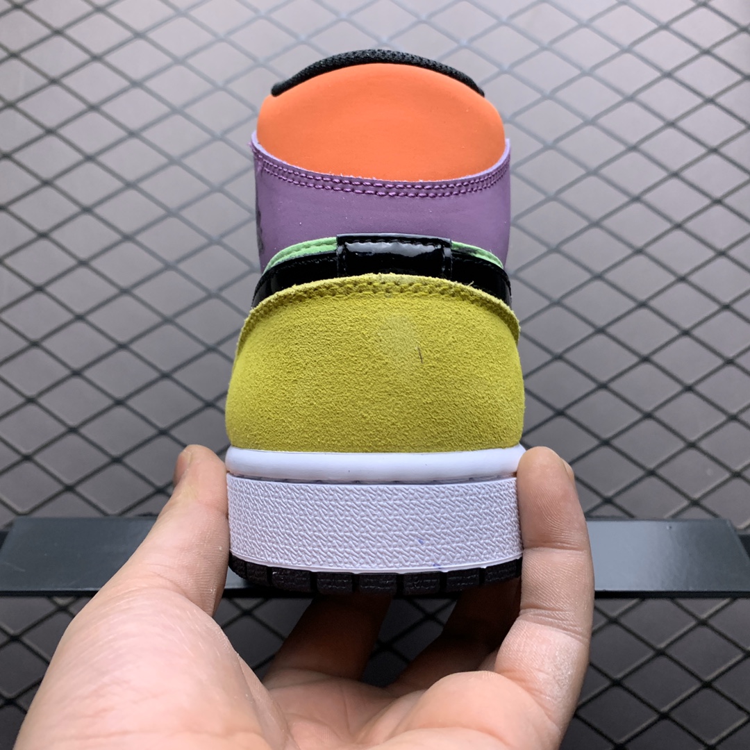 260 Air Jordan 1 MID AJ1乔1中帮文化休闲运动板鞋 CW1140-100