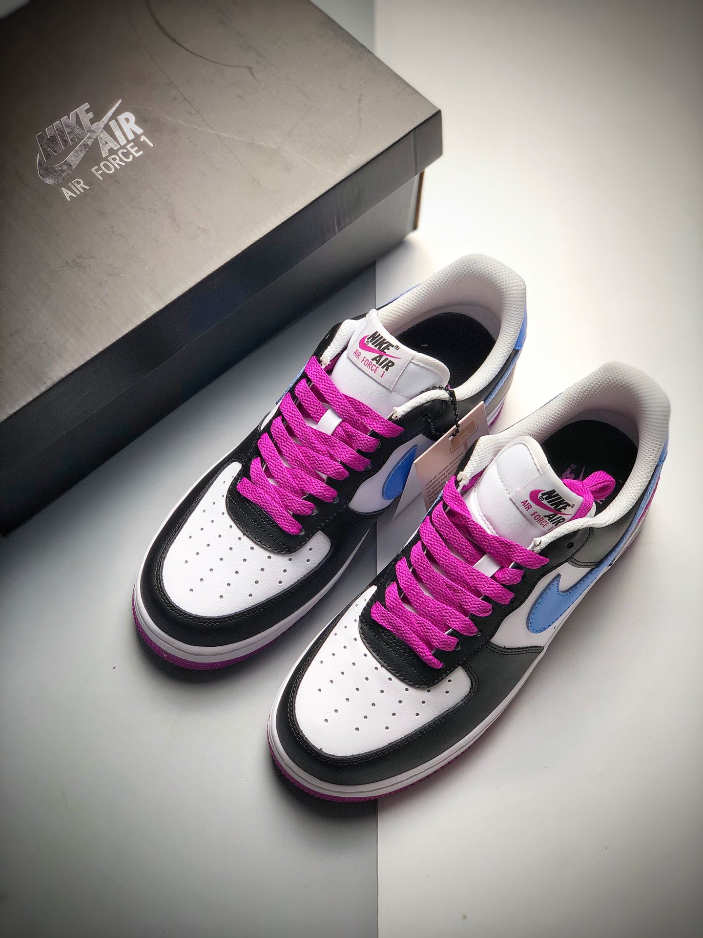 220 Nike Air Force 1 x Kobe 科比纪念版 空军一号低帮运动休闲板鞋 AQ8741-608