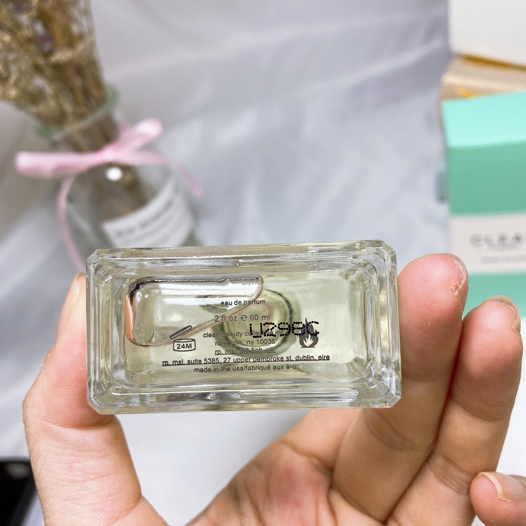 CLEAN Classic Warm Cotton Eau de Parfum - Floral & Woody - 60ml 5 i1586844136 1031 3