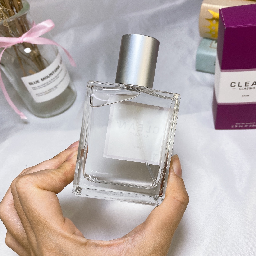 CLEAN Classic Skin Eau de Parfum - 60ml Woody Floral Fragrance 5 i1586844291 8358 3