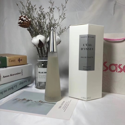 Issey Miyake L'Eau d'Issey Eau de Toilette 100ml - Fresh Floral Fragrance 1 Issey Miyake L'Eau d'Issey Eau de Toilette 100ml - Fresh Floral Fragrance