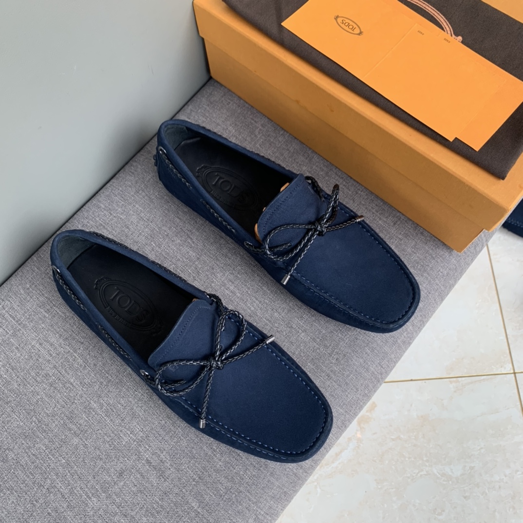 NO:649023,Counter synchronization tods Tods handmade beanie men's shoes driving shoes perfect last imported water-dyed cowhide lining imported frosted deerskin upper gray blue 38-44 in stock, loafers, Tod's, loafers, cowhide19860909专柜同步 tods托德斯纯手工豆豆男鞋 开车鞋 完美楦型 进口水染牛皮里 鞋面进口磨砂鹿皮 灰色 蓝色 38-44现货,乐福鞋,Tod's,loafers,cowhide,Women's Shoes