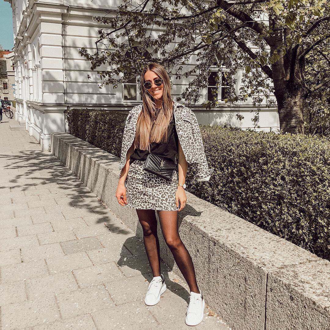 Saint laurent Ysl woc19小号信封包 393953黑色银扣