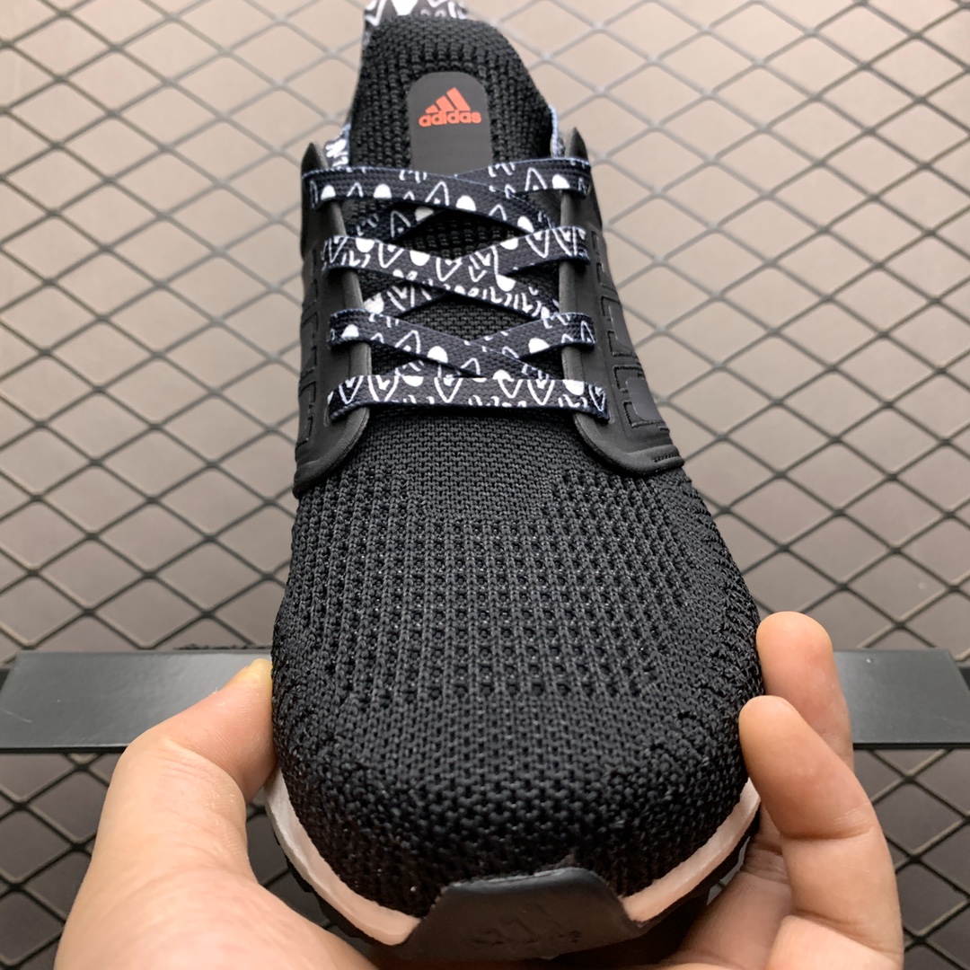 220 Adidas 阿迪达斯 Ultra Boost 20 超弹力爆米花中底休闲跑步鞋 FX8895 超弹力缓震BOOST中底
