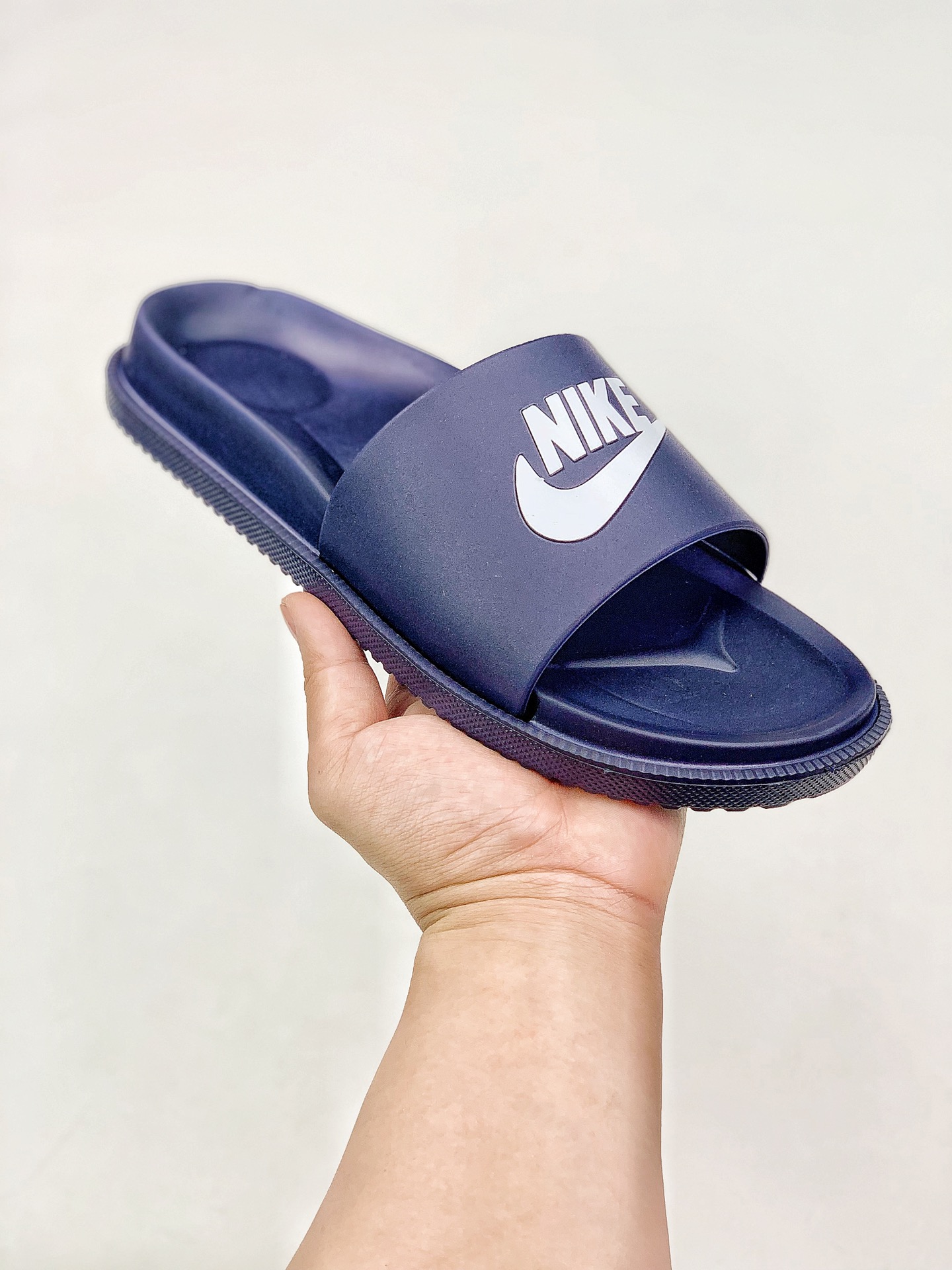 60 Nike BENASSI JDI Logo 夏季搭配
