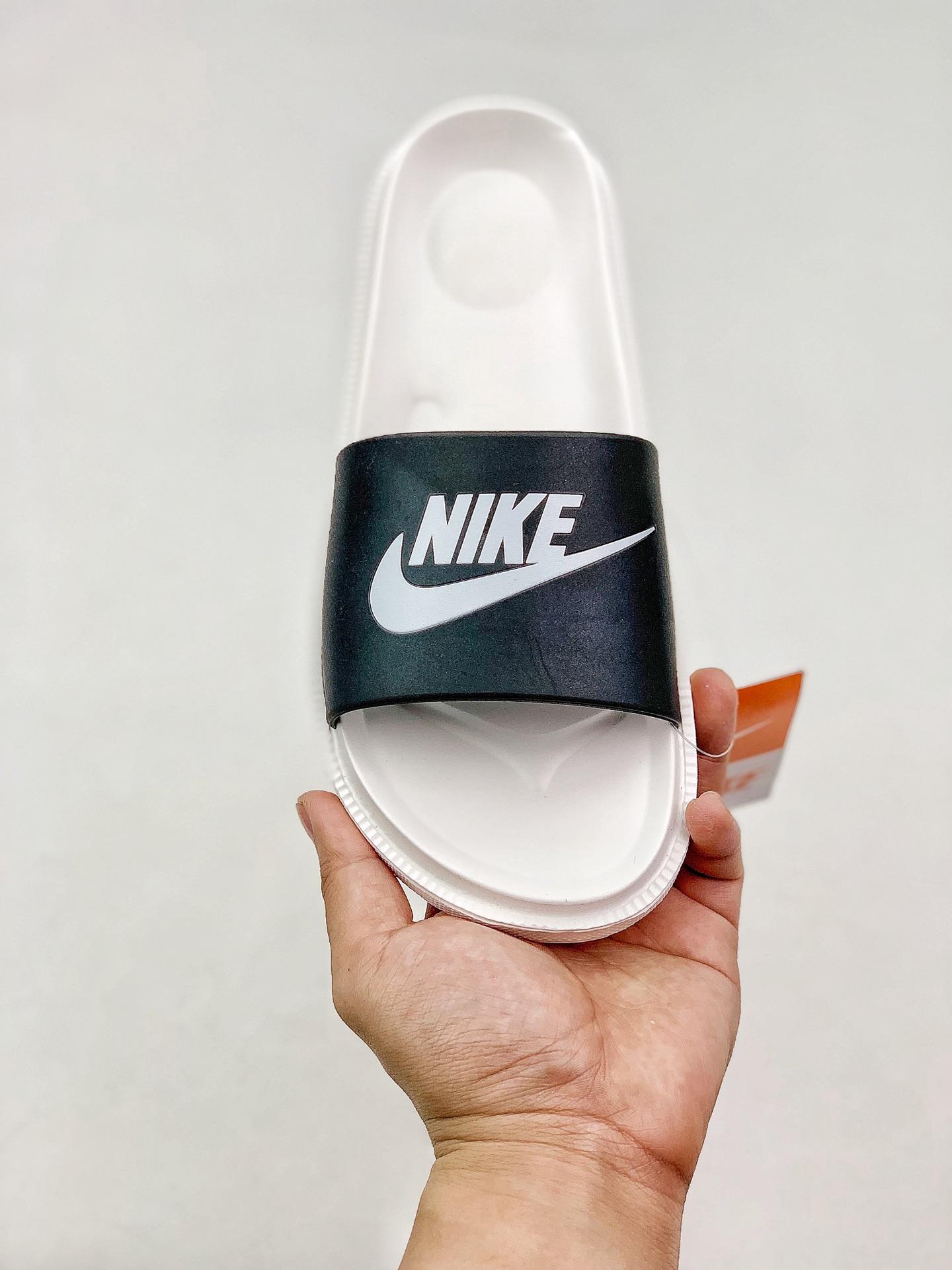 60 Nike BENASSI JDI Logo 夏季搭配