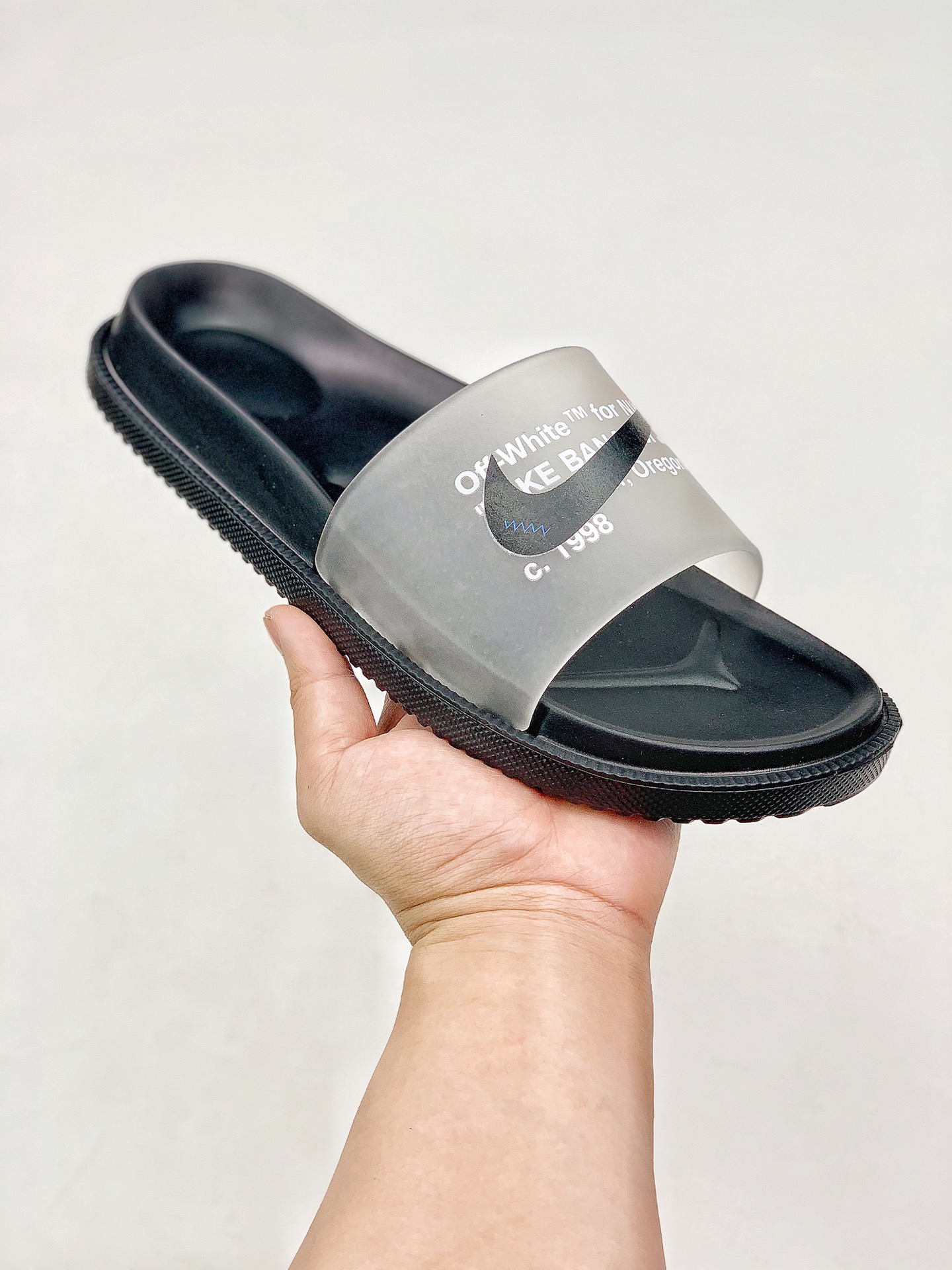 60 Nike BENASSI JDI Logo 夏季搭配