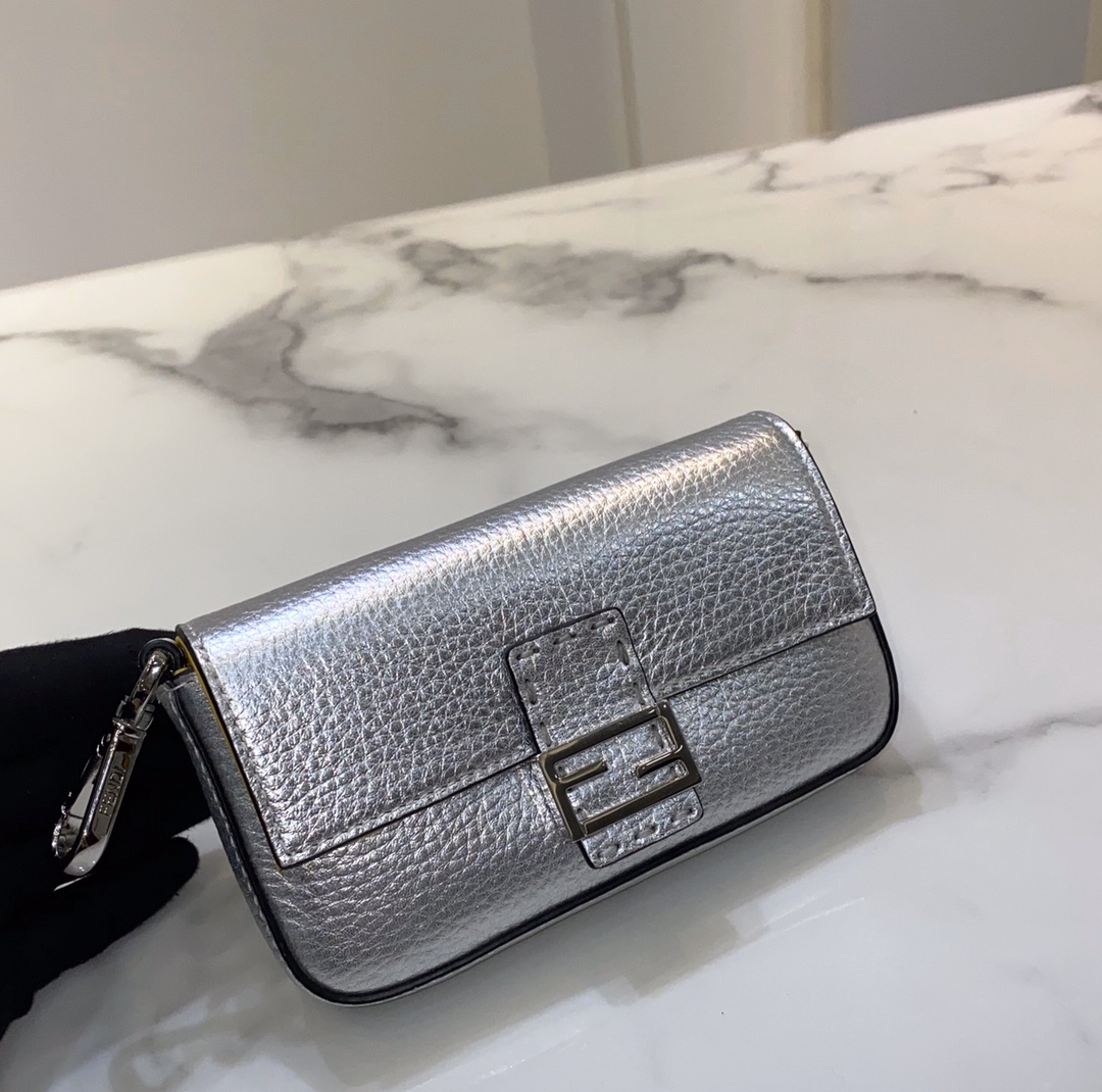 [Fendi Wallets]