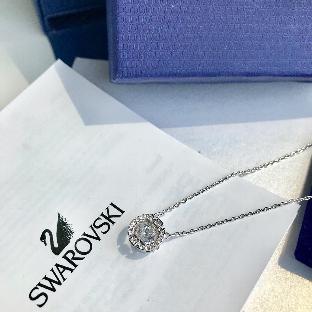 NO:895986,Swarovski necklace has arrived. Smartly arrived. [Color] [Color] [Color] Precision workmanship is one to one. Counter quality ultra-exquisite high carbon diamond bling bling, exquisite craftsmanship, classic charm, high cost performance. Adjustable size, tail buckle with swan logo, must-have choice. Ready in store, Swarovski necklace, necklace19860909施华洛项链到货 灵动到货啦[色][色][色]精工一比一 专柜品质超精致高碳钻 bling bling,精美工艺,经典至极的魅物,性价比高 可调节大小 ,尾扣带天鹅logo,必备必入之选,店内现货,施华洛项链,necklace,Jewelry