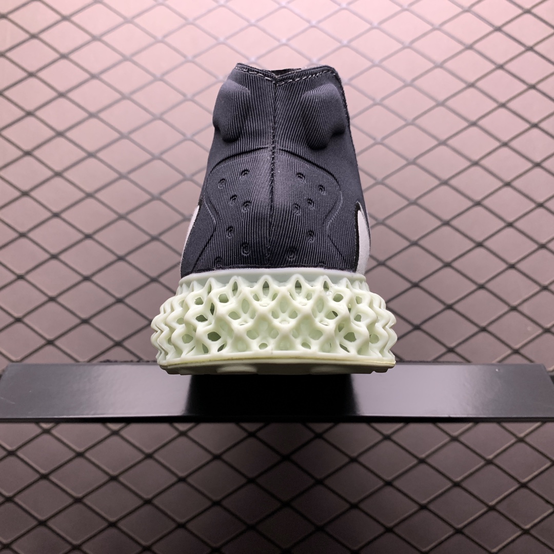 300 Adidas 阿迪达斯 Sense 4D打印 科技高端跑步鞋 EG6510