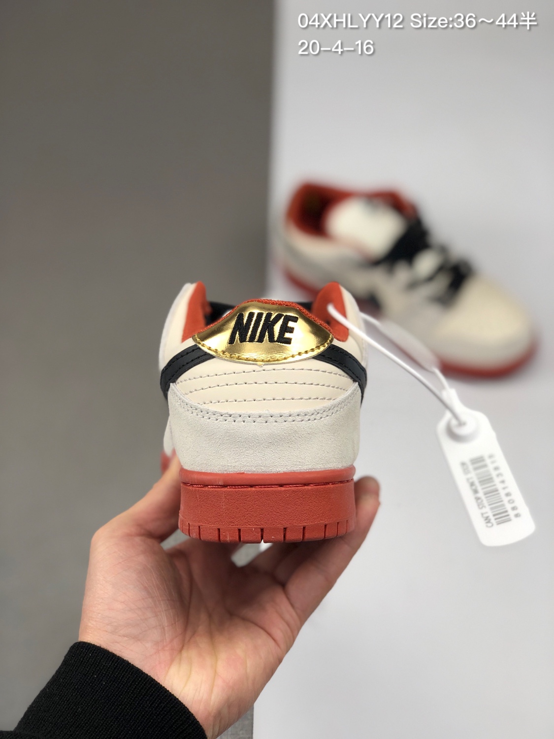 150 新品上市 Nike SB Dunk Low “Muslin”  复古奶油 延续经典的低帮 Dunk SB Low 造型
