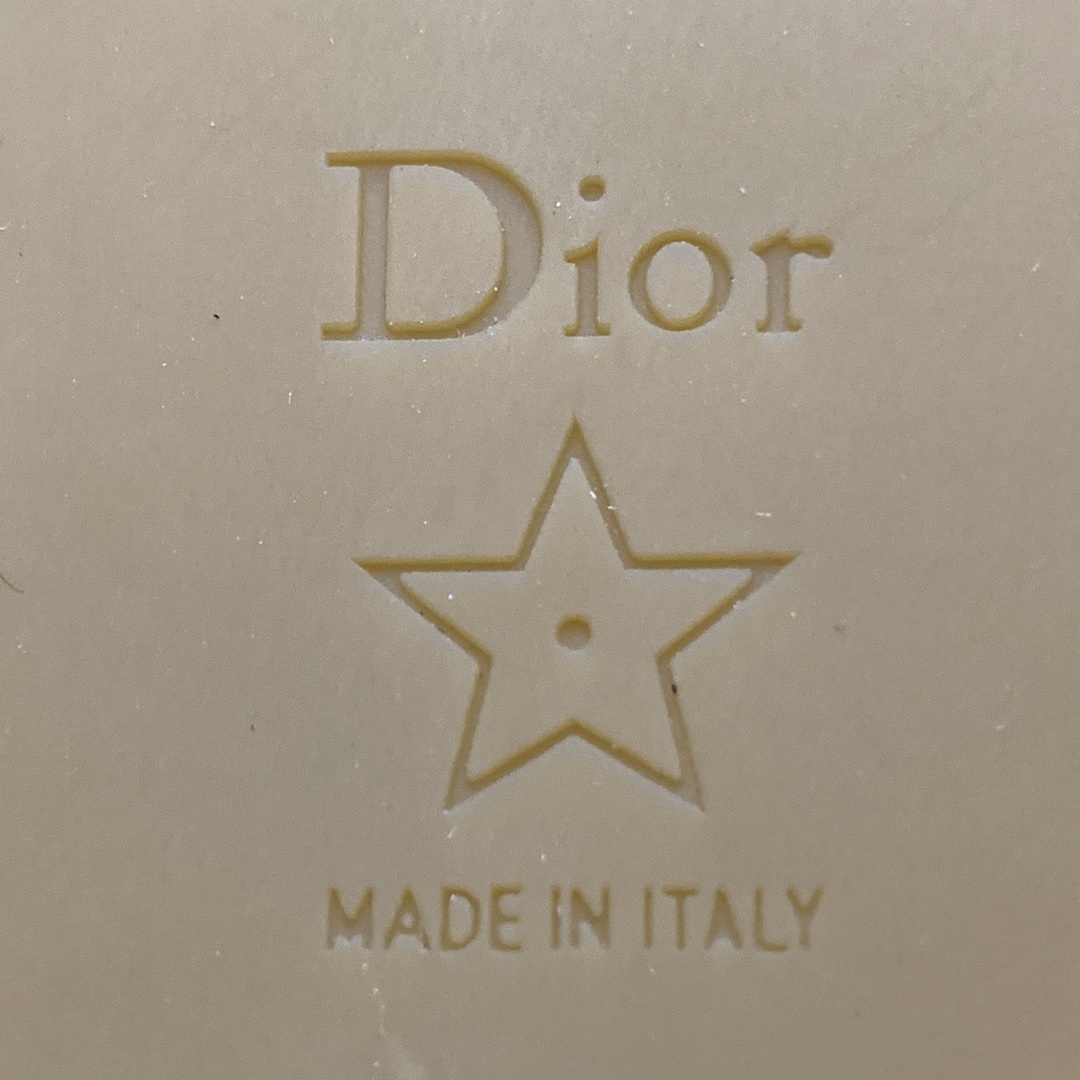280 官网主推款 Dior 20s 春夏首秀 迪奥渔夫鞋系列 原单代购渠道版本-莆田鞋,莆田鞋货源,高仿鞋,高仿鞋货源,安福档口,莆田高仿鞋,莆田鞋批发,高仿鞋批发,莆田高仿运动鞋,高仿运动鞋,莆田运动鞋 280 官网主推款 Dior 20s 春夏首秀 迪奥渔夫鞋系列 原单代购渠道版本