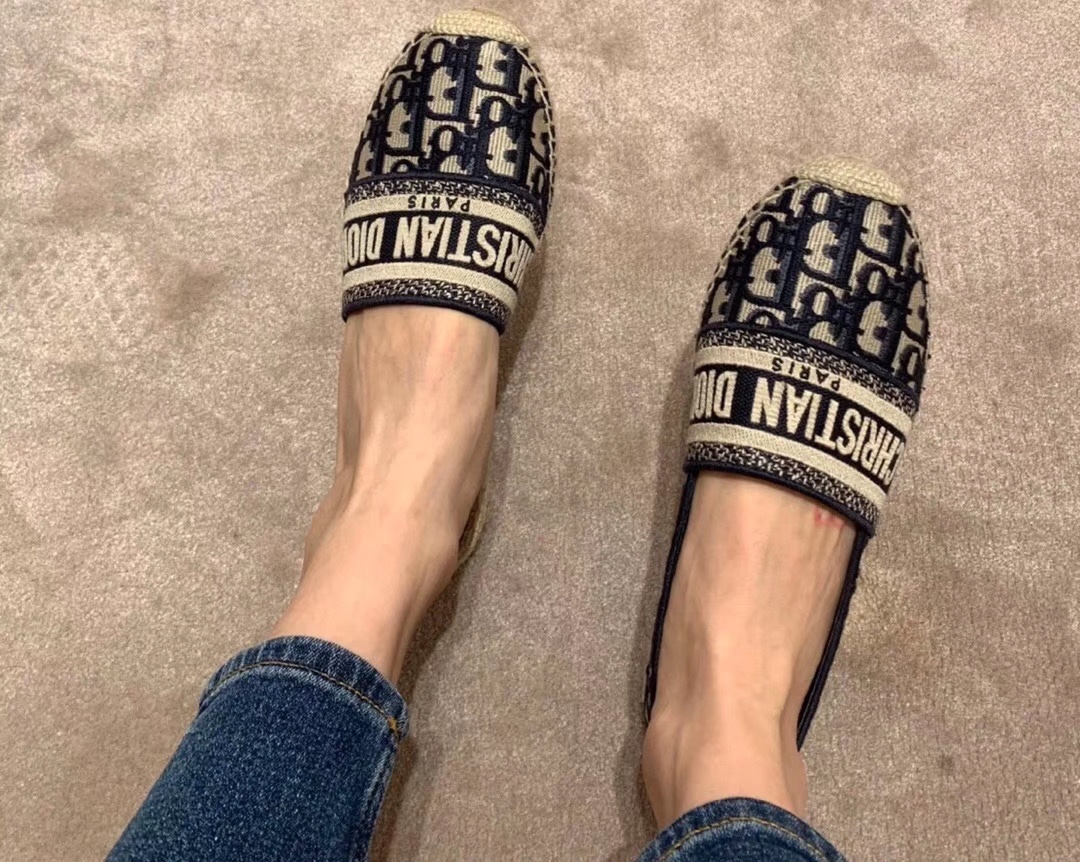 280 官网主推款 Dior 20s 春夏首秀 迪奥渔夫鞋系列 原单代购渠道版本 市面最高版本-莆田鞋,莆田鞋货源,高仿鞋,高仿鞋货源,安福档口,莆田高仿鞋,莆田鞋批发,高仿鞋批发,莆田高仿运动鞋,高仿运动鞋,莆田运动鞋 280 官网主推款 Dior 20s 春夏首秀 迪奥渔夫鞋系列 原单代购渠道版本 市面最高版本