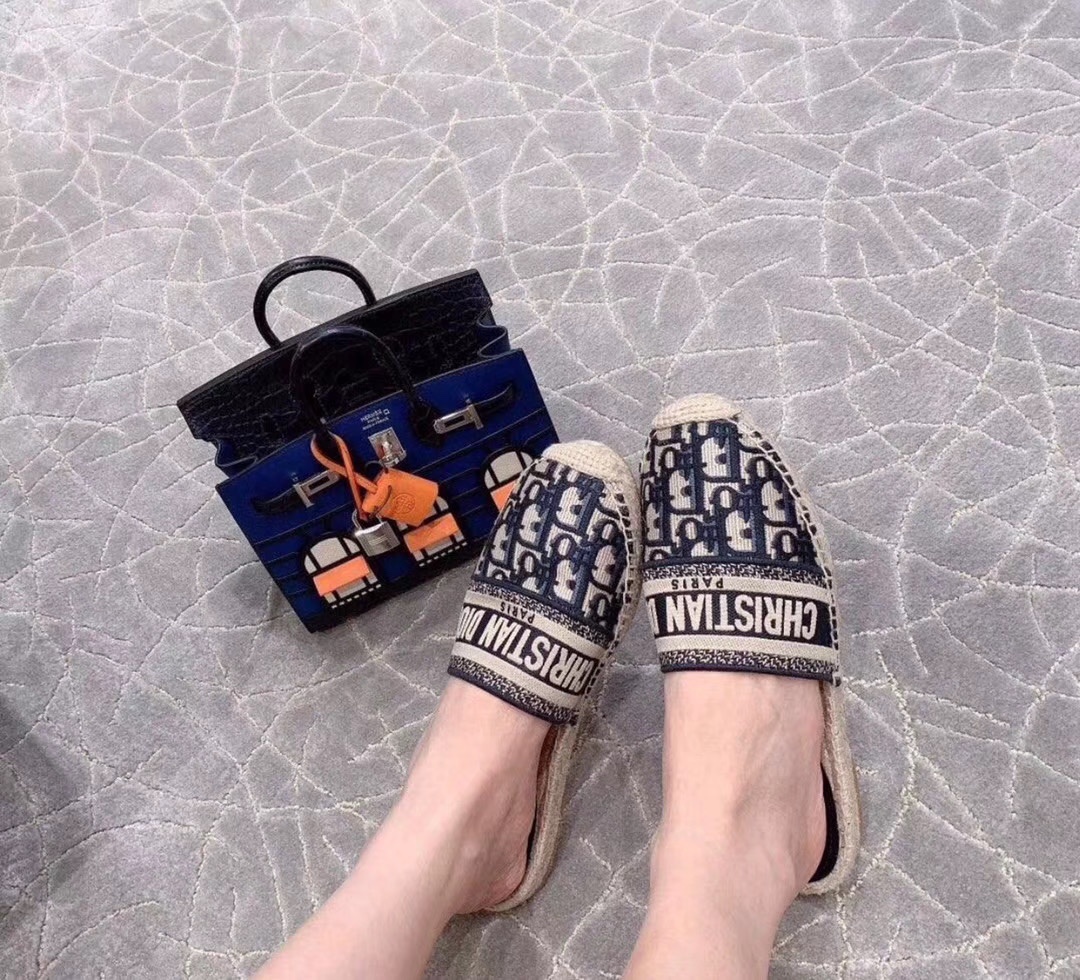 280 官网主推款 Dior 20s 春夏首秀 迪奥渔夫鞋系列 原单代购渠道版本 市面最高版本-莆田鞋,莆田鞋货源,高仿鞋,高仿鞋货源,安福档口,莆田高仿鞋,莆田鞋批发,高仿鞋批发,莆田高仿运动鞋,高仿运动鞋,莆田运动鞋 280 官网主推款 Dior 20s 春夏首秀 迪奥渔夫鞋系列 原单代购渠道版本 市面最高版本