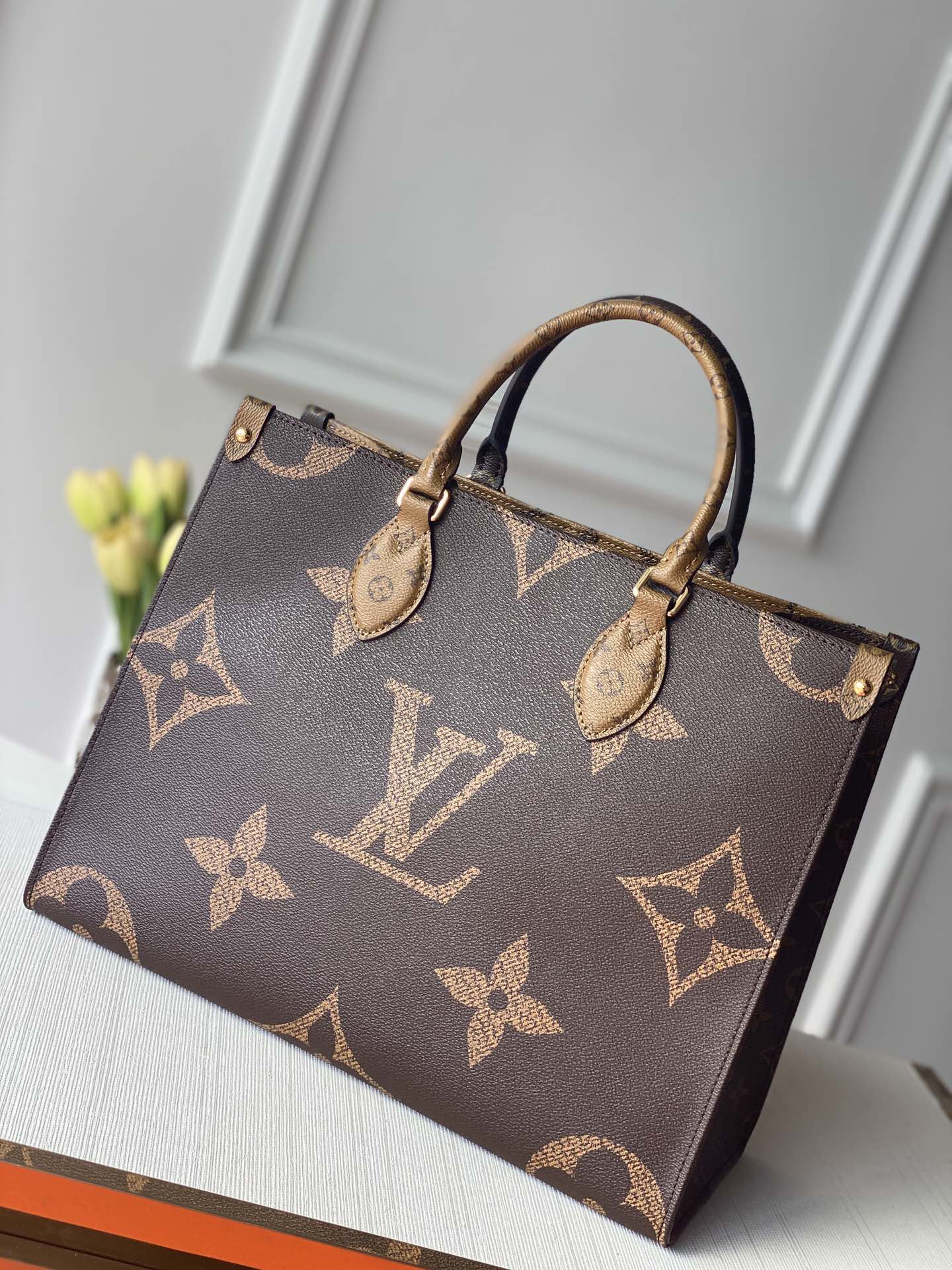 AAA+ replica
 Louis Vuitton LV Onthego Tassen handtassen Monogram Reverse Canvas M45321