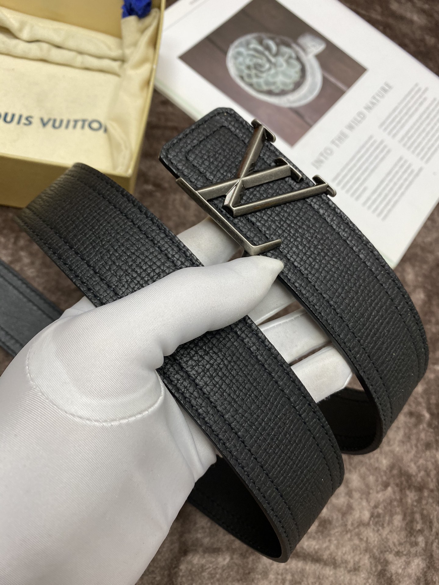[LV Belts]Lv: Louis Vuitton genuine mold opening This belt is made of Italian