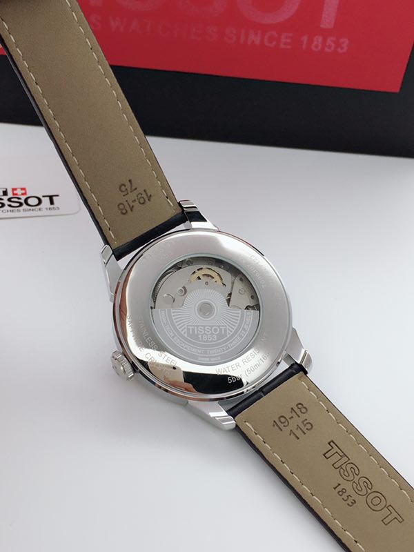 P300 Tissot 天梭 杜鲁尔系列 经典T099