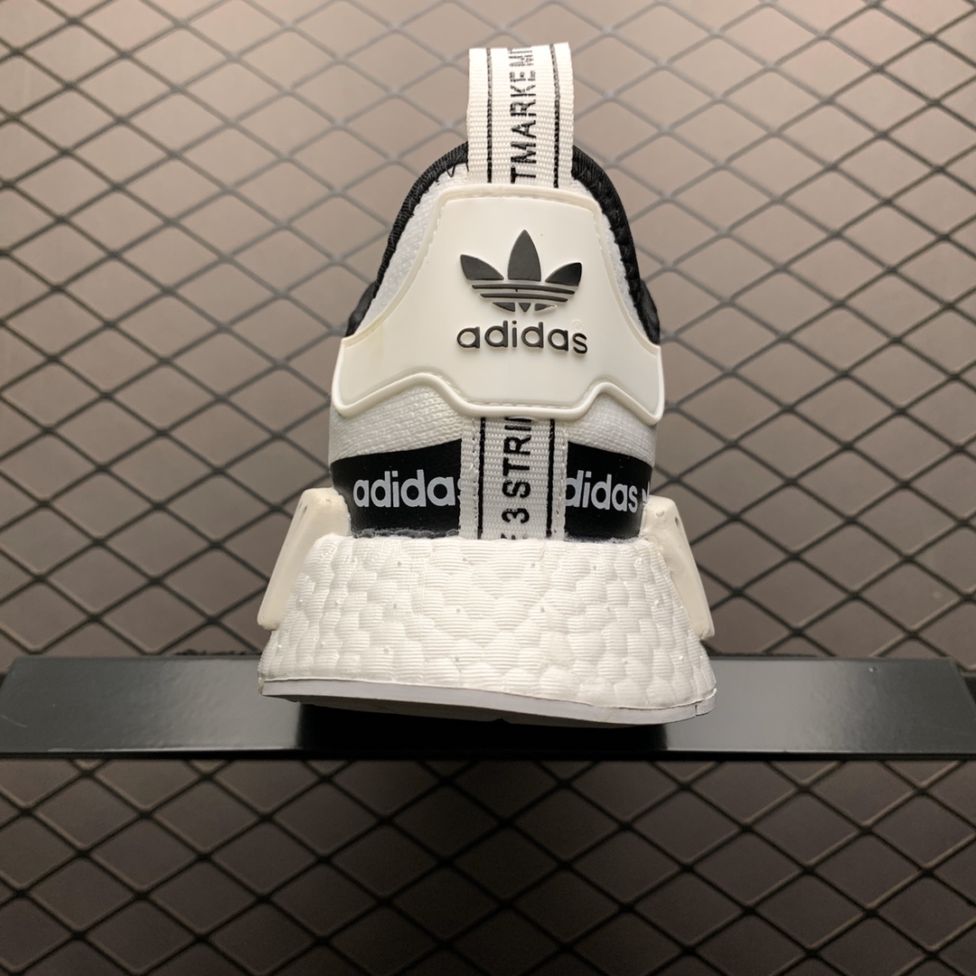 220 Adidas 阿迪达斯 NMD_R1 V2 Boost 爆米花超弹中底 FV7309 针织鞋面 休闲跑步鞋