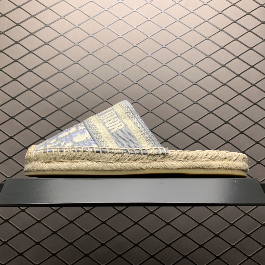 260 官网主推款 Dior 20s 春夏首秀 迪奥渔夫鞋半拖系列-莆田鞋,莆田鞋货源,高仿鞋,高仿鞋货源,安福档口,莆田高仿鞋,莆田鞋批发,高仿鞋批发,莆田高仿运动鞋,高仿运动鞋,莆田运动鞋 260 官网主推款 Dior 20s 春夏首秀 迪奥渔夫鞋半拖系列